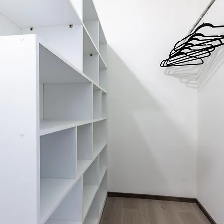 Daire 7th Heaven 2br With Balcony Zadar