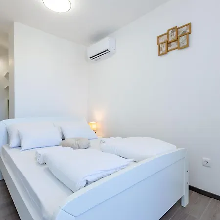 7th Heaven 2br With Balcony Daire *